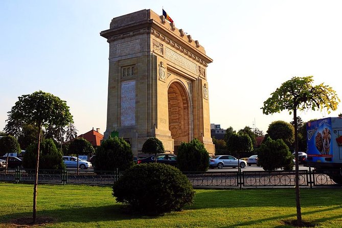 Bucharest Heritage City Tour - The Last Days of Communism - Stop 2: Piața Revoluției and the Balcony Moment