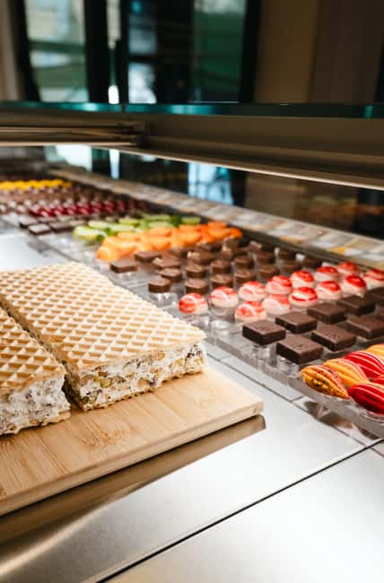 Bucharest: Local Food and History Tour - Key highlights at a glance