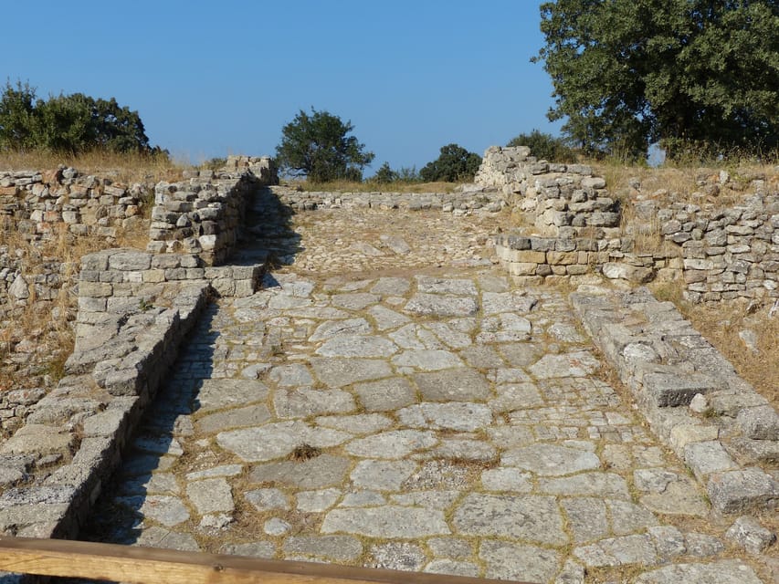 Canakkale: Full-Day Ancient Troy and Museum of Troy Tour - Lunch, breaks, and what the schedule means for your day