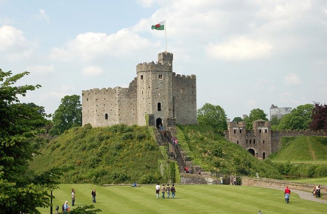 Cardiff Private Dark History Tour - Key highlights before you go