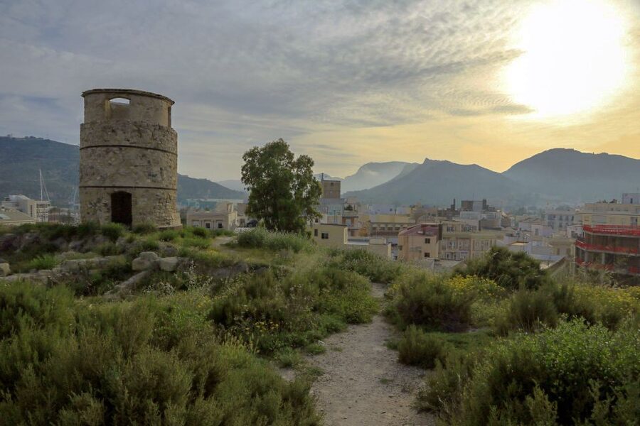 Cartagena: Ancient Roman Walking Tour with Entry Tickets - Tapas and Your Choice of Drink: The Most Honest Kind of Stop