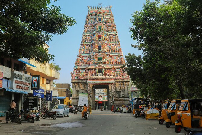 Chennai Heritage & Cultural Walk (2 Hours Guided Walking Tour) - Kapaleeswarar Temple: the stop where the stories have weight