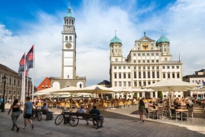 Classic city tour in the World Heritage City of Augsburg - Augustus Fountain (Augustusbrunnen) on Rathausplatz: the easy orientation landmark