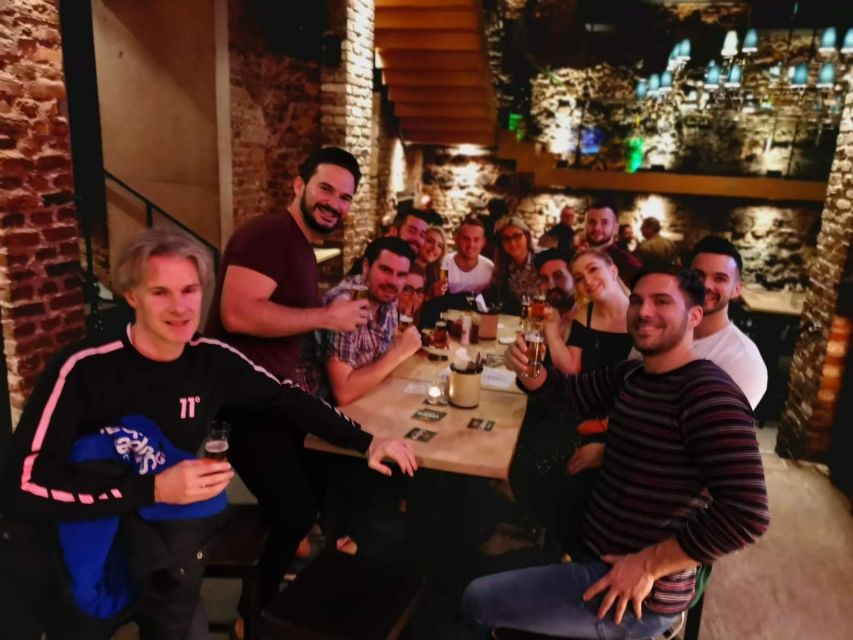 Cologne: Old Town Beer History Tour - Drinks and value: budgeting for four Kölsch-style beers