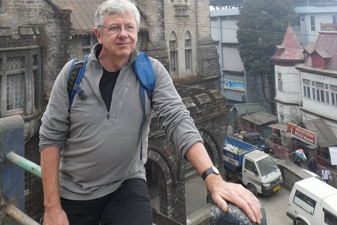 Colonial Heritage Walking Tour in Darjeeling - A 2–3 hour walk that maps British Darjeeling to today