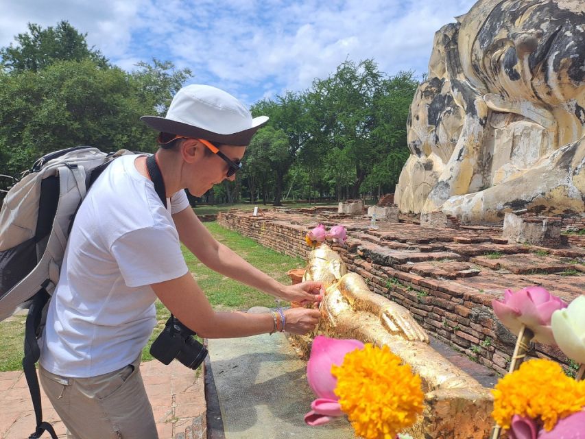 Colors of Ayutthaya: UNESCO Heritage 6 hour Bicycle Tour - Luang Phor Lokayasuttha: The Reclining Buddha at Its Scale