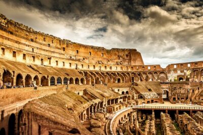 Colosseum and Palatine Hill: Unveil Rome’s Ancient Spectacles - Roman Forum on the Via Sacra: Marketplace to Power Center