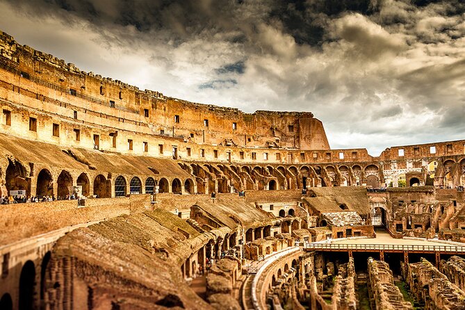 Colosseum and Palatine Hill: Unveil Rome’s Ancient Spectacles - Roman Forum on the Via Sacra: Marketplace to Power Center