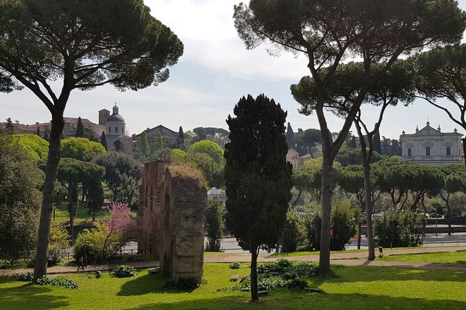 Colosseum Arena Floor and Ancient Rome Semi Private Guided Tour - Time, Questions, and Photo Stops: When 2.5 Hours Actually Feels Enough