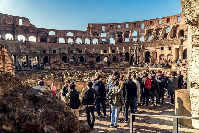 Colosseum Express Guided Tour with Access to Ancient Rome - Group size: 25 people can feel human