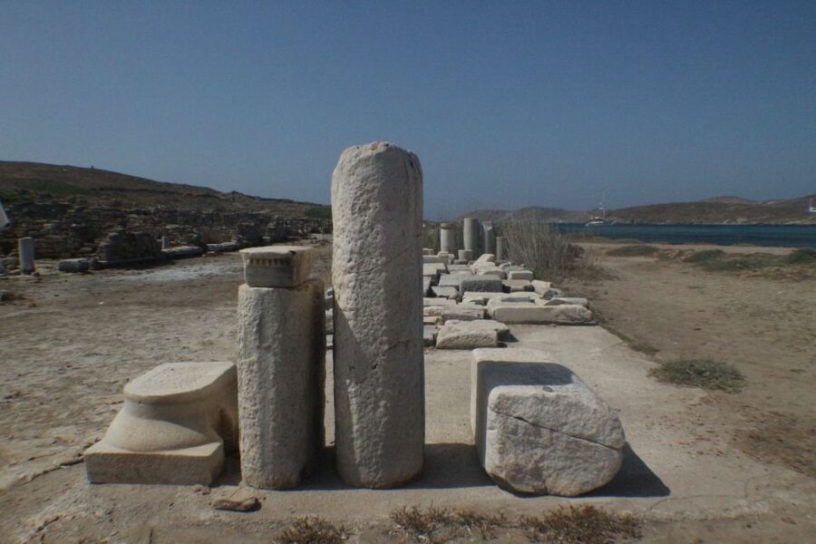 Cruise to Rhenia Island with Stop at Ancient Delos - Mykonos to Delos and Rhenia: the best mix of ruins and swim time