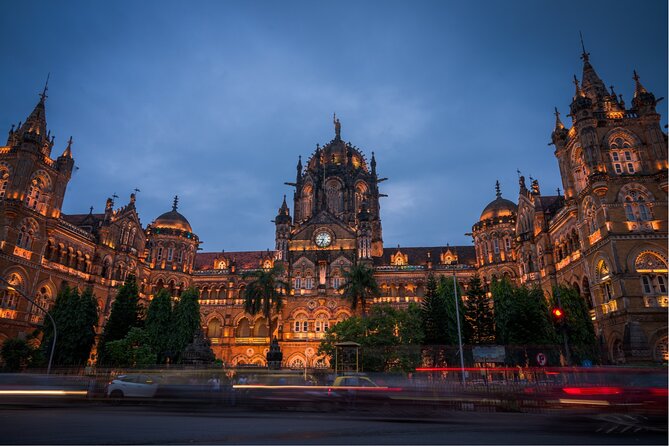 Cultural & Heritage Trails of Old Town Mumbai Guided Walking Tour - Royal Bombay Yacht Club and the classic theatre stop