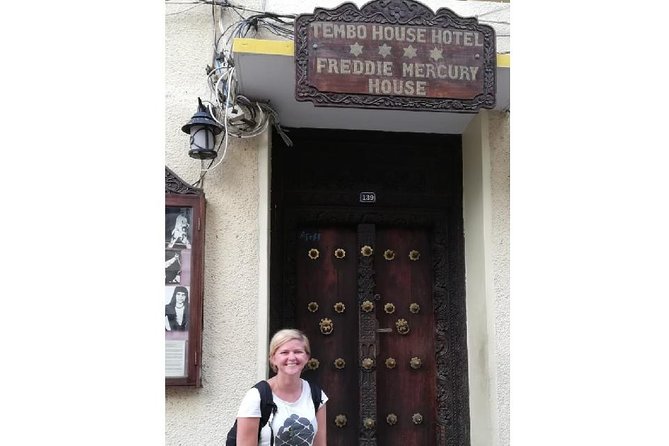 Cultural Walking Tour through Stonetown, a UNESCO World Heritage Site - Jaws Corner: Fresh Coffee, Bao Game Watching, and a Real Local Hotspot