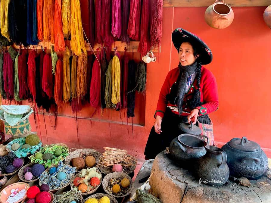 Cusco: Full-Day Sacred Valley History Tour - Ollantaytambo ruins: Inca stonework and the Wiracocha connection