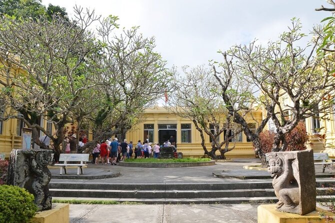 Da Nang Epic History Tour by Cham Museum & Tasty Cuisine/Cafe - Coconut Coffee or Salt Coffee: The Finish That Sticks
