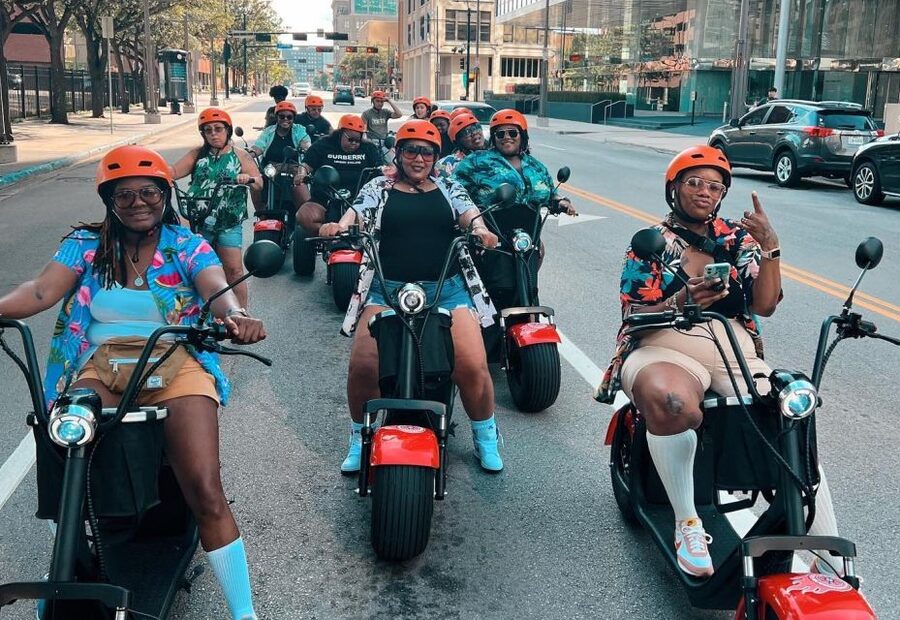 Dallas: Downtown E-Scooter Sightseeing and History Tour - What Downtown Dallas on a fat-tire e-scooter is really like