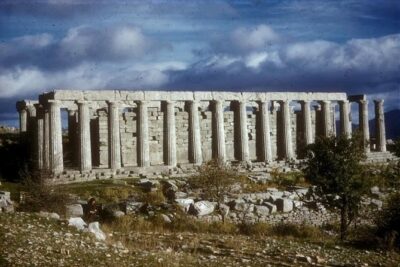 Day tour to Ancient Olympia,Ancient Sparta Mycenae Including Meal - Sparta and Kaiadas Cave: Thermopylae Echoes and a Myth Correction