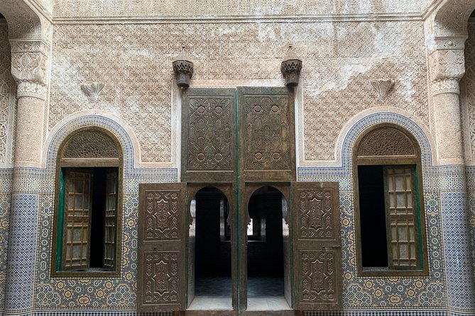 Day Trip from Marrakech to the ancient Kasbah Ait Ben Haddou & Telouet valley - Small-group energy: the difference between a 45-seat bus and 8 people
