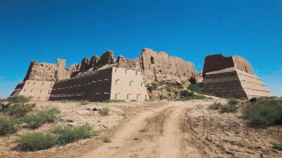 Daytrip from Khiva to Five Ancient Fortresses - Guldursun-Kala: the rectangular stronghold with loopholes