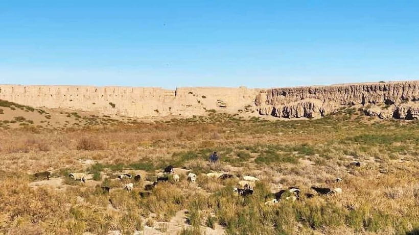 Daytrip from Khiva to Five Ancient Fortresses - Kyzyl-Kala: smoke signals, double walls, and water pipes