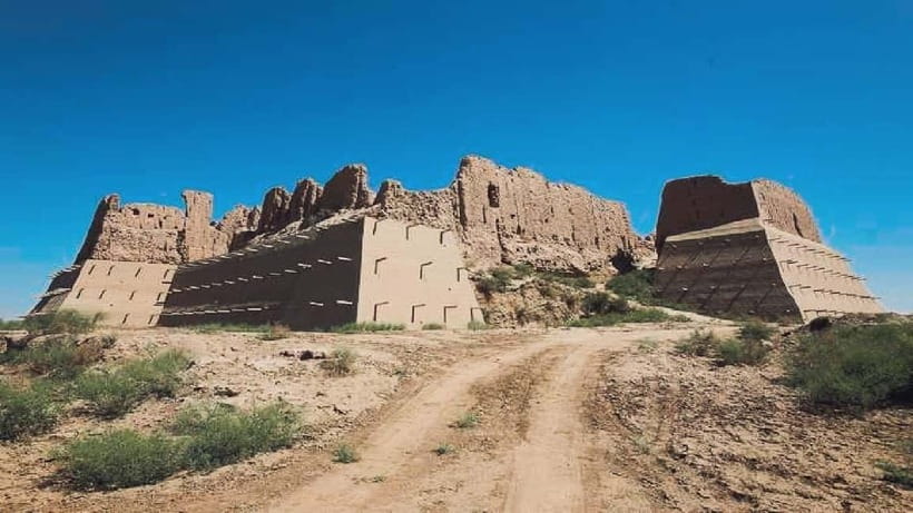 Daytrip from Khiva to Five Ancient Fortresses - Guldursun-Kala: the rectangular stronghold with loopholes
