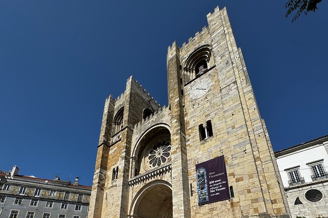 Discover Ancient Lisbon of Tuk Tuk with a local guide - Portas do Sol: Watching the Tagus Like a Local Does