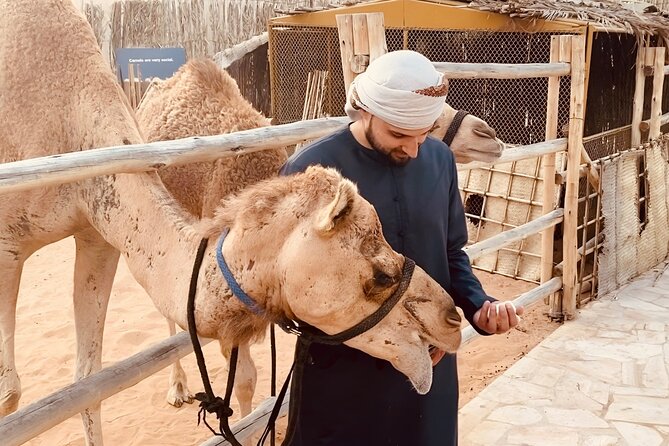 Discover Heart of Dubai's Old Town, Heritage, Abra & Souqs - Gold Souk: the maze works better with guidance
