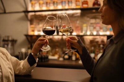 Discover Romania’s Wine Heritage in Brasov’s Historic Center - The 2-hour flow: what the tasting day feels like