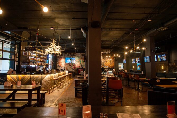 Distillery District Food & History Tour in Lexington - Drinks for different preferences: bourbon fans, cider lovers, and non-alcohol options