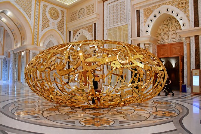 Dubai: Abu Dhabi Trip with Lunch at Al Khayma Heritage Restaurant - Who This Abu Dhabi Day Trip Is Perfect For