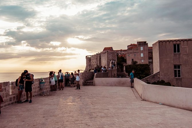 Dubrovnik: Ancient City Walls & Wars Walking Tour - Who should book this Walls & Wars tour, and who should skip it