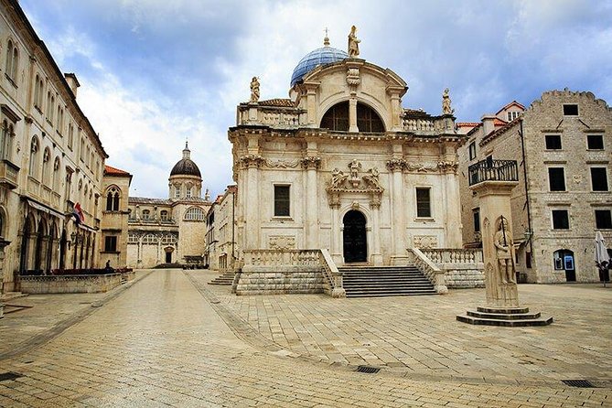 Dubrovnik History Tour + Local Shop Experience (Small Group) - What you’ll see in Old Town: Luza Square to the cliffside Buza Bars