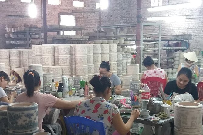 Enjoy making pottery in Amazing Ancient Village! - Getting there from Long Bien: simple bus ride, smoother class time