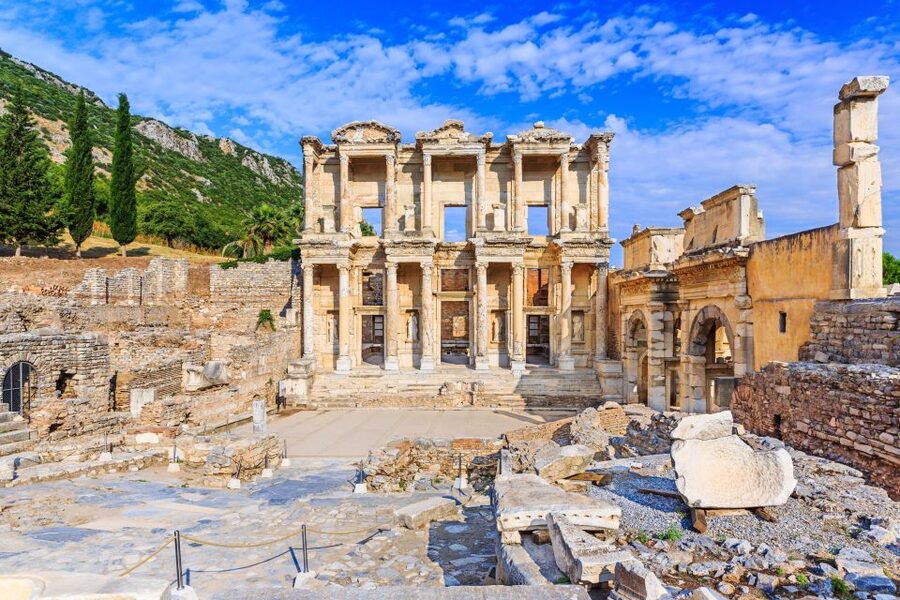 Ephesus Ancient City Highlight Tour For Cruisers - Selcuk Stop: A Quick Reset Before Ephesus