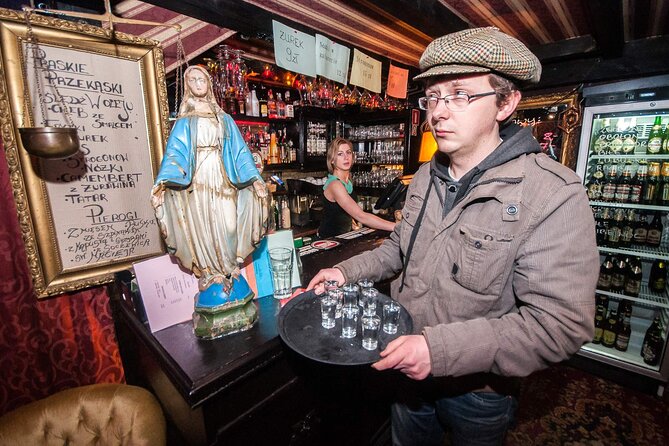 Evening Warsaw - pub and history tour with hotel pickup - Evening Warsaw: how the pub-and-history format really works