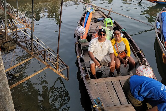 Explore Hoi An ancient town and local villages with a local guide - Tra Que Vegetable Village: cooking class energy with a farmer’s eye