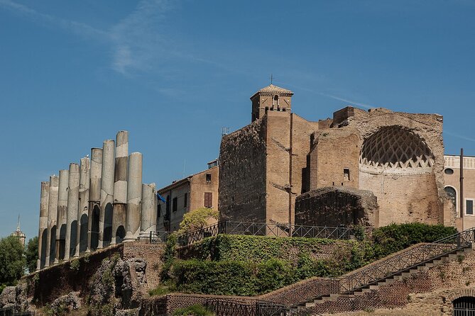 Express Colosseum Tour& Ancient Rome Access - Expect lines anyway: skip-the-line access meets security reality