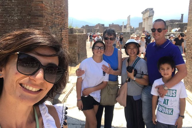 Fast Access Exclusive Private Ancient Pompeii Half Day Tour with Local Guide - Where you meet (and why it matters more than you think)