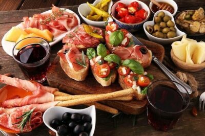 Food Tasty and History Tour in Civitavecchia - Starting at Largo della Pace: cruise shuttle terminal + breakfast