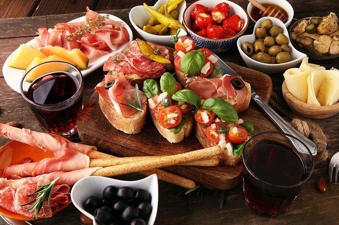 Food Tasty and History Tour in Civitavecchia - Starting at Largo della Pace: cruise shuttle terminal + breakfast