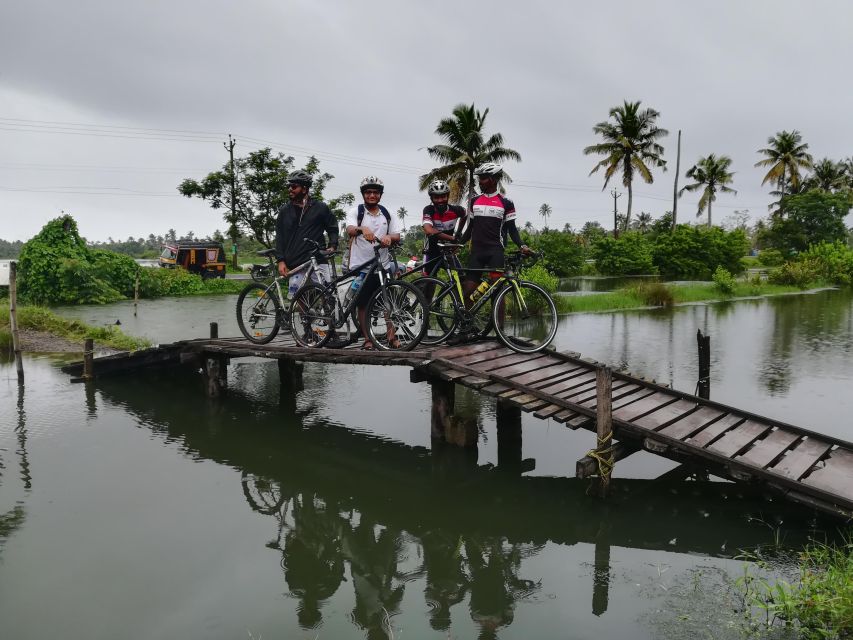 Fort Kochi Heritage Day Cycling Tour - Mattancherry Palace murals: why this stop works from the saddle