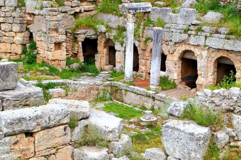 From Athens: Explore Ancient Corinth & Charming Nafplion - The Archaeological Site and Museum: What You Gain by Being Guided