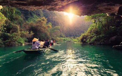 From Hanoi: Trang An eco-tourism - Hoa Lu ancient & Mua Cave - Pickup in Hanoi and the ride that sets the tone
