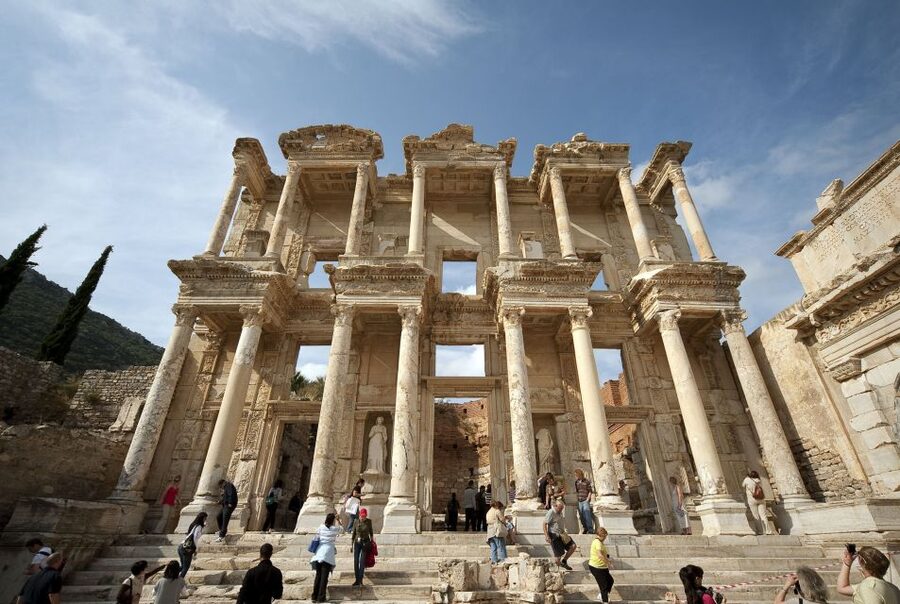 From Izmir: Guided Tour of the Ancient City of Ephesus - Why a Guided Ephesus Day Trip from Izmir Is Worth the Long Morning
