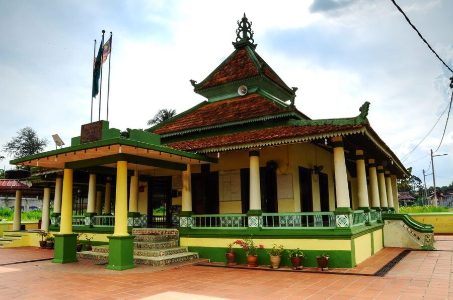 From Kuala Lumpur: Full-Day Historical Tour of Malacca - Lunch break: plan for food on your own