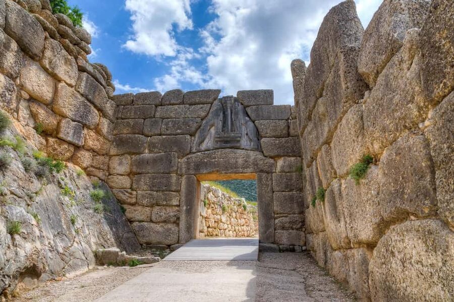 From Nafplio: Ancient Mycenae & Kefalari Village - Nafplio Port to Mycenae: the ride that sets the mood