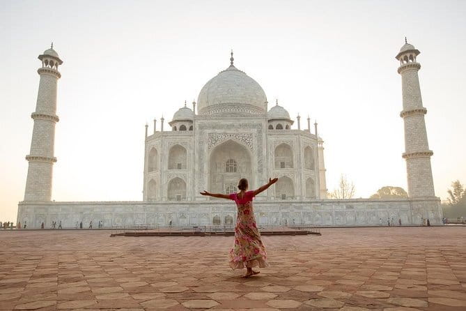 Full Day Tour of Delhi Including a Heritage Walk in Old Delhi - Qutub Minar (UNESCO): Two Hours to Really Look Up (Stop 5)