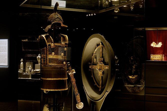 Guided Private Tour to Ancient Vergina and Veria City - Pickup, Van Comfort, and Cruise Port Clarity