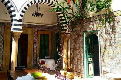Guided tour in the UNESCO world heritage Medina of Tunis - The route starts at La Kasba and ends in La Medina