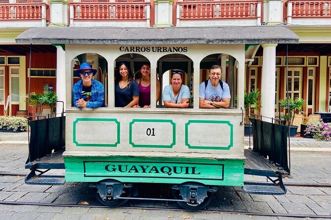 Half Day Guayaquil Historical Tour and Cocoa Culinary Experience - Cocoa, City History, and a Chocolate Lesson in 5 Hours